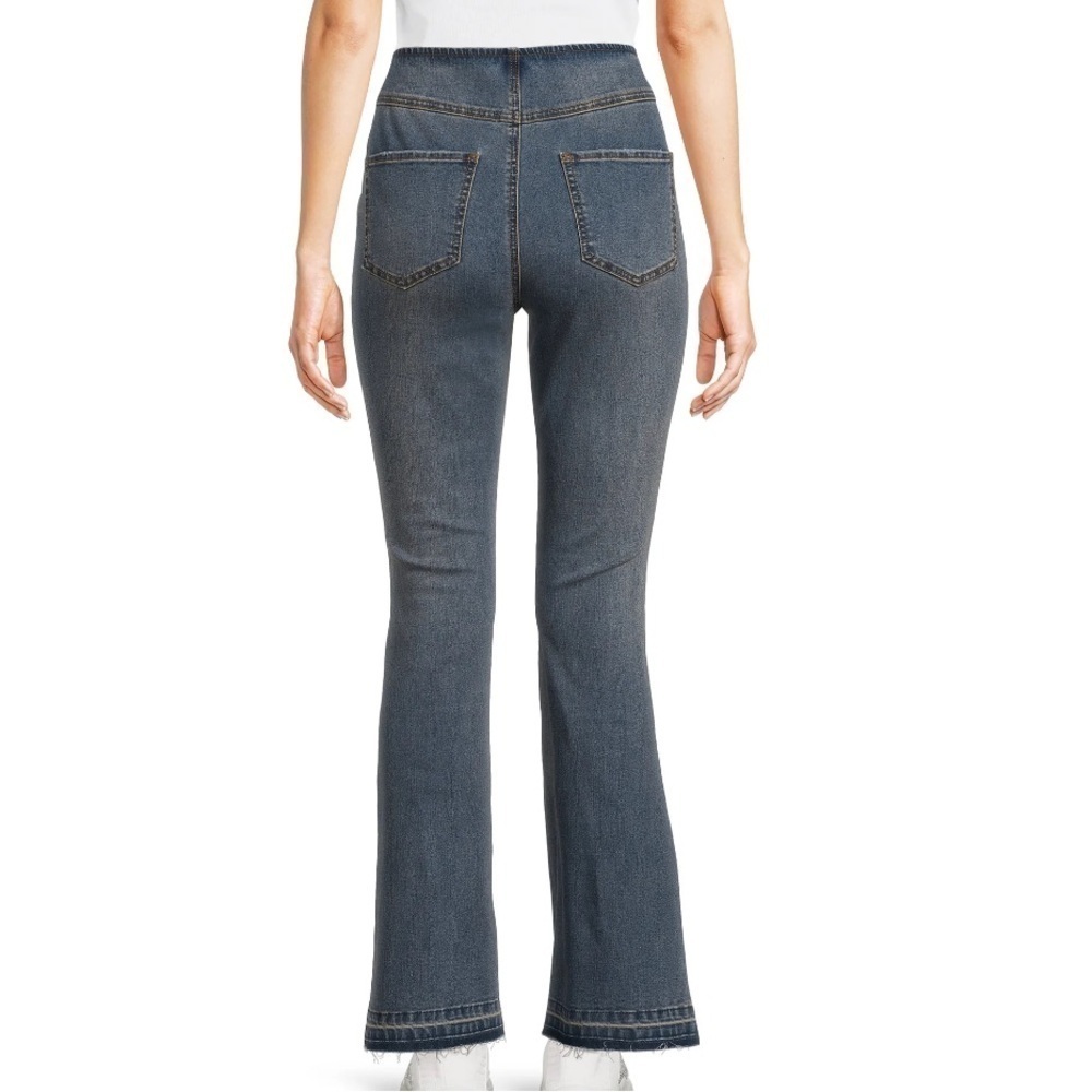 Juniors Pull On Flare Jeans - Picture 4 of 5